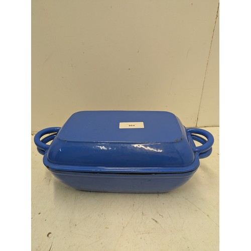 864 - A Lovely Cast iron casserole dish with lid, enamelled in blue