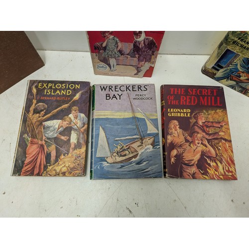 11 - A group of mixed vintage boys books to include Frank Richards, Leonard Gribble, Percy Woodcock, Bern... 