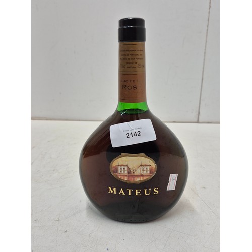 2142 - A bottle of mateus rose 750ml