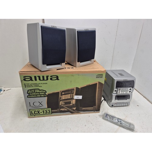 1221 - A retro Aiwa LCX-133 micro component hifi system in original box