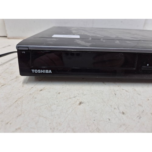 1280 - a Toshiba DR20 DVD video recorder