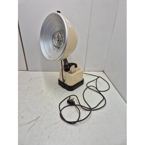 889 - A Hanovia portable ultraviolet lamp