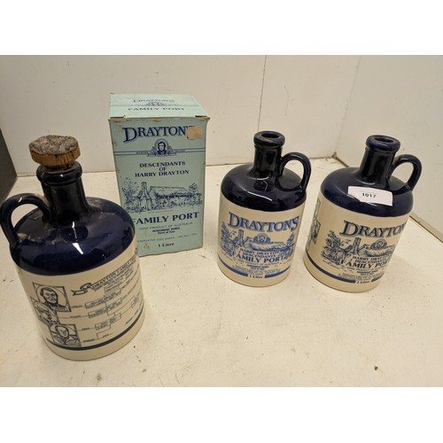 1017 - A selection of vintage Drayton's family port bottles