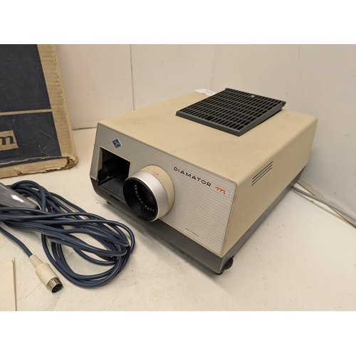 1306 - An Agfa Diameter automatic slide projector