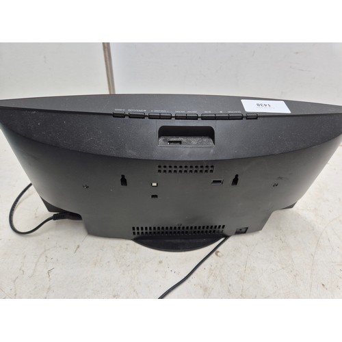 1438 - A Panasonic sc-hc19 cd player with power cable