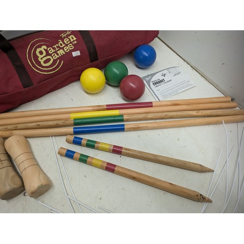 248 - A toyrific garden croquet set