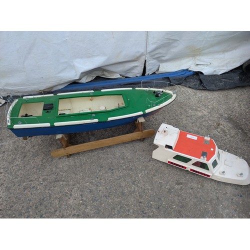 2010 - A RC model lifeboat on a wood stand