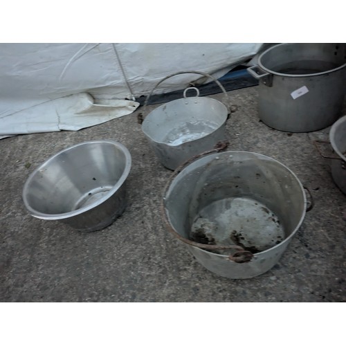 239 - Selection of various aluminium cooking pots