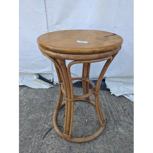 603 - A wicker and pine occasional/Conservatory table