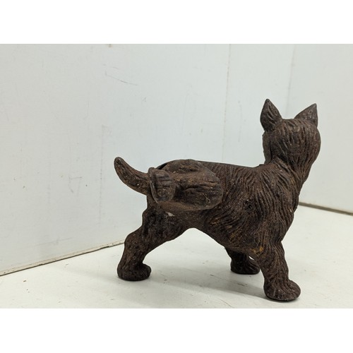 1085 - A vintage cast iron scottie dog door stop