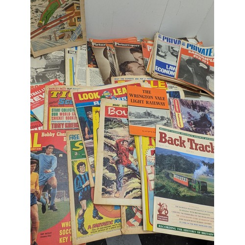 2099 - A selection of vintage magazines including train, football, and political