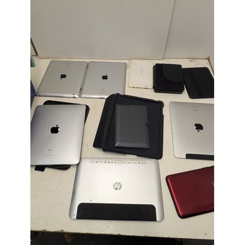 1518 - A selection. Of 10 tablets including apple iPad, Samsung and kindle