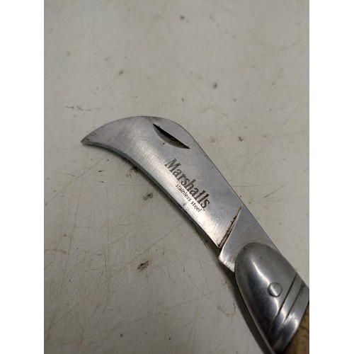 2130 - Marshalls budding knife