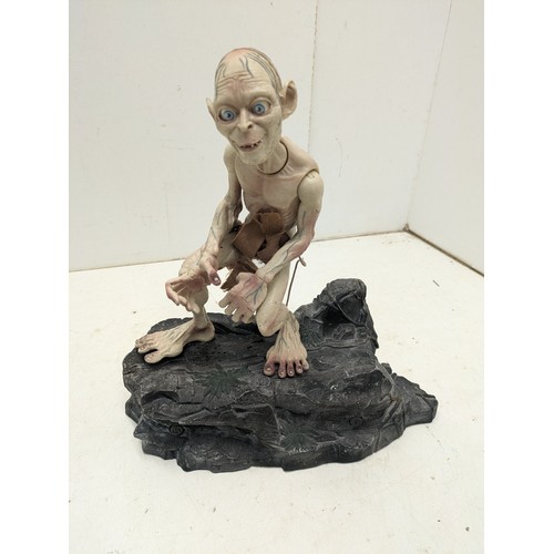 2127 - Lord of the rings Smeagol talking figure