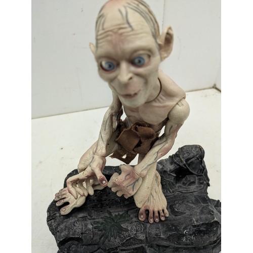 2127 - Lord of the rings Smeagol talking figure