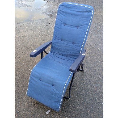 16 - A metal framed cushioned sun lounger