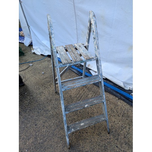 54 - A vintage wood step ladder