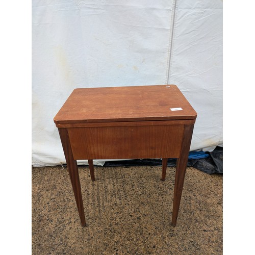 410 - A retro sewing table