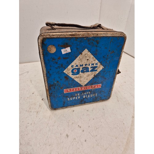 811 - A vintage camping gas de luxe super Bluetooth cooker in metal carry case