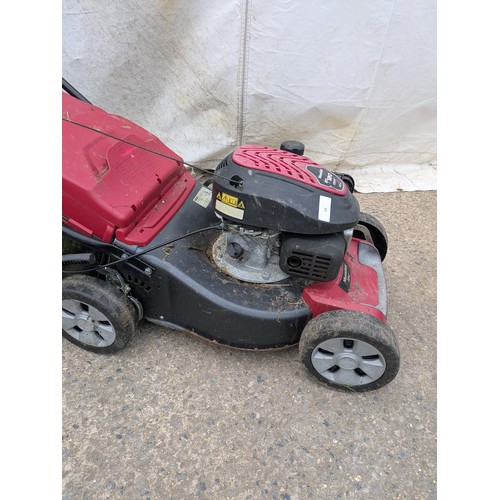 59 - A Mountfield HP42 petrol lawn mower with a ST120 OHV 123cc motor