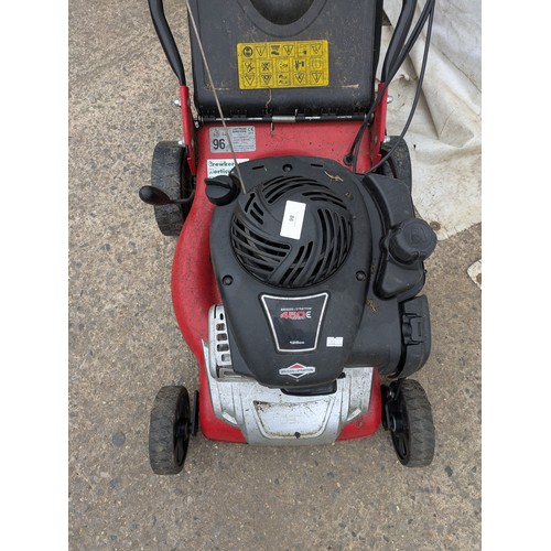 86 - A cobra petrol lawn mower with a Briggs and Stratton 450 e 125cc engine