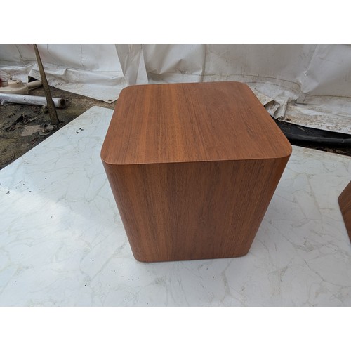 416 - A pair of high quality retro style square side tables