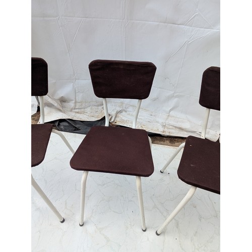 425 - A selection of retro metal framed chairs