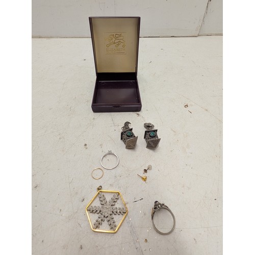 925 - Ring stamped 925, a pair of earrings, and a selection of other jewellery