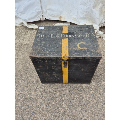 437 - A large world war 2 era metal storage trunk - ensigned Captain L.G.Robinson R.A