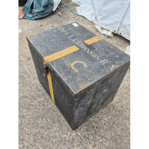 437 - A large world war 2 era metal storage trunk - ensigned Captain L.G.Robinson R.A