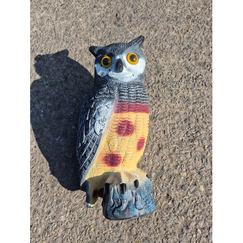 240 - A plastic outdoor owl for outdoor decorations