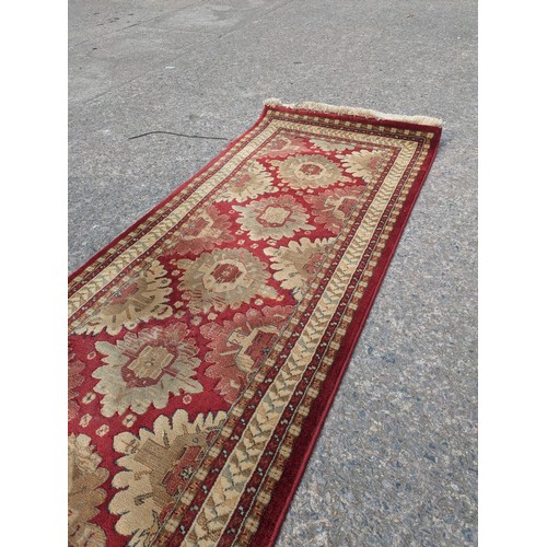 433 - A wool Persian style hallway runner area rug - approx 69cmx290cm