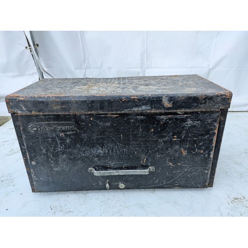 127 - A sykes-pickavant metal tool box