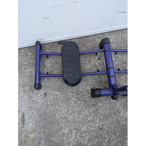 207 - A leg master exercise machine