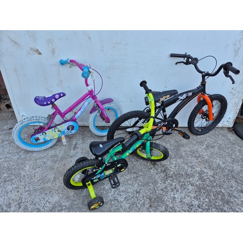 224 - A trio of children's bikes