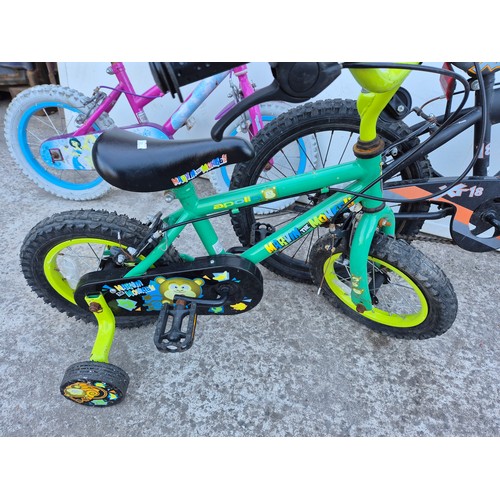 224 - A trio of children's bikes