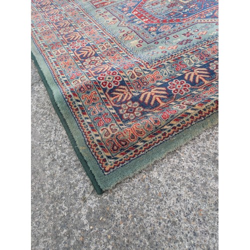 685 - A south American style area rug