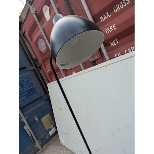 686 - A retro floor standing lamp