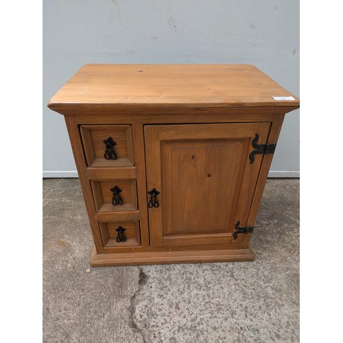 663 - A mexican style pine storage unit