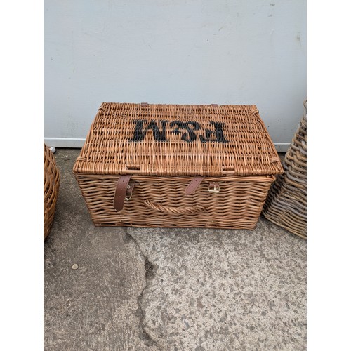 666 - A trio of wicker baskets