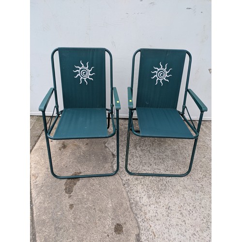 335 - A pair of children's sun loungers