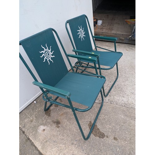 335 - A pair of children's sun loungers