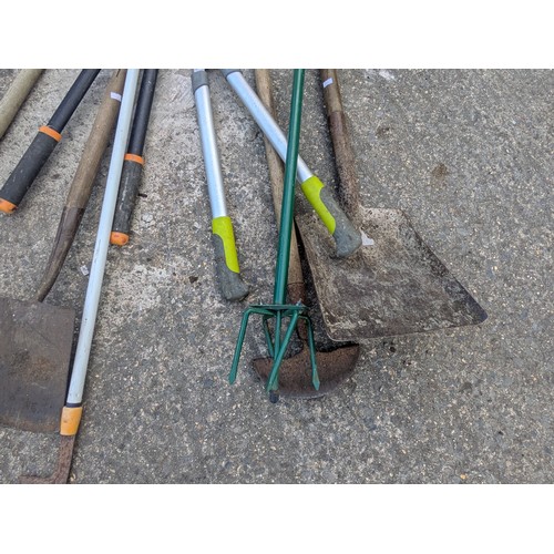 353 - A large selection of garden tools and equipment