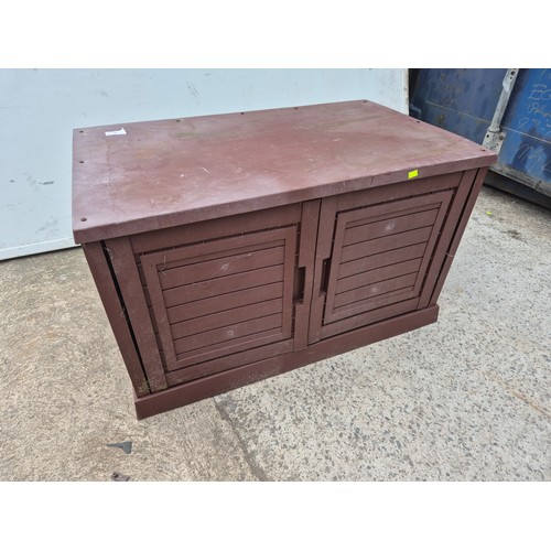 Lot 32        