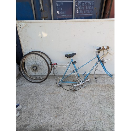 Lot 7         