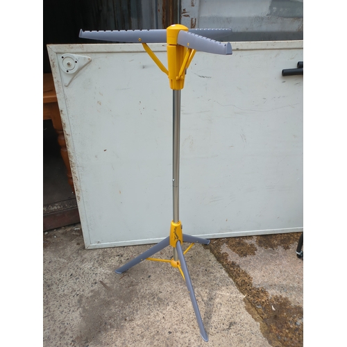 245 - a portable clothes drier