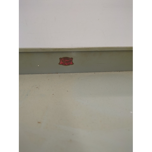 696 - A Veteran Series metal desk tidy