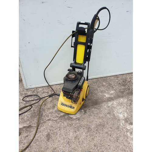 290 - A Karcher petrol pressure washer - running