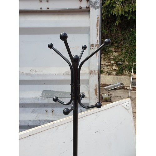 280 - A metal hat and umbrella stand