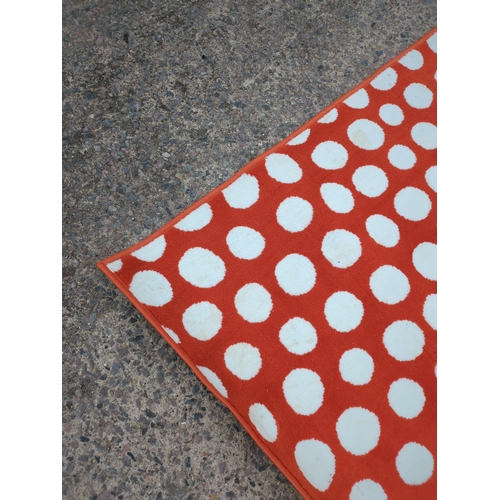 429 - A modern area rug 133x195cm